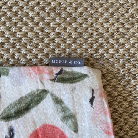 TWO STUDIO MCGEE PILLOW COVER 24x24 - Picture 4 of 8